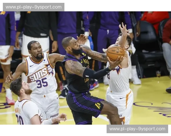 紫金荣耀与迈阿密铁血的宿命对决：湖人vs热火，这一刻谁在主宰战场？